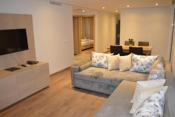 Anezi Tower Hotel image 18